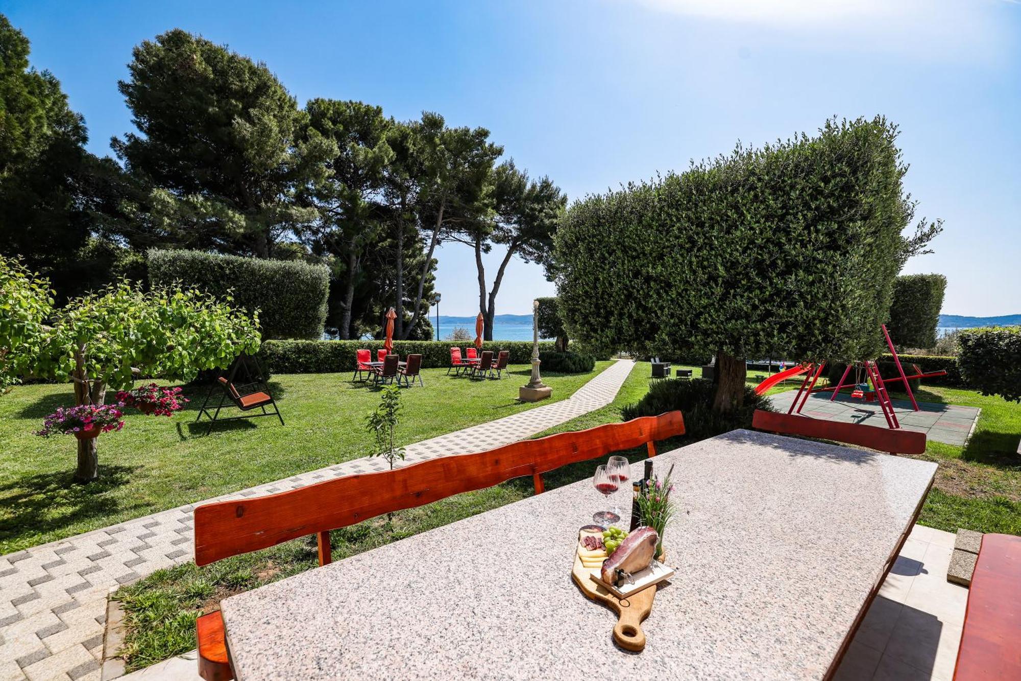 Apartments Becky On A Sandy Beach Without Crowd Sukošan Exterior foto